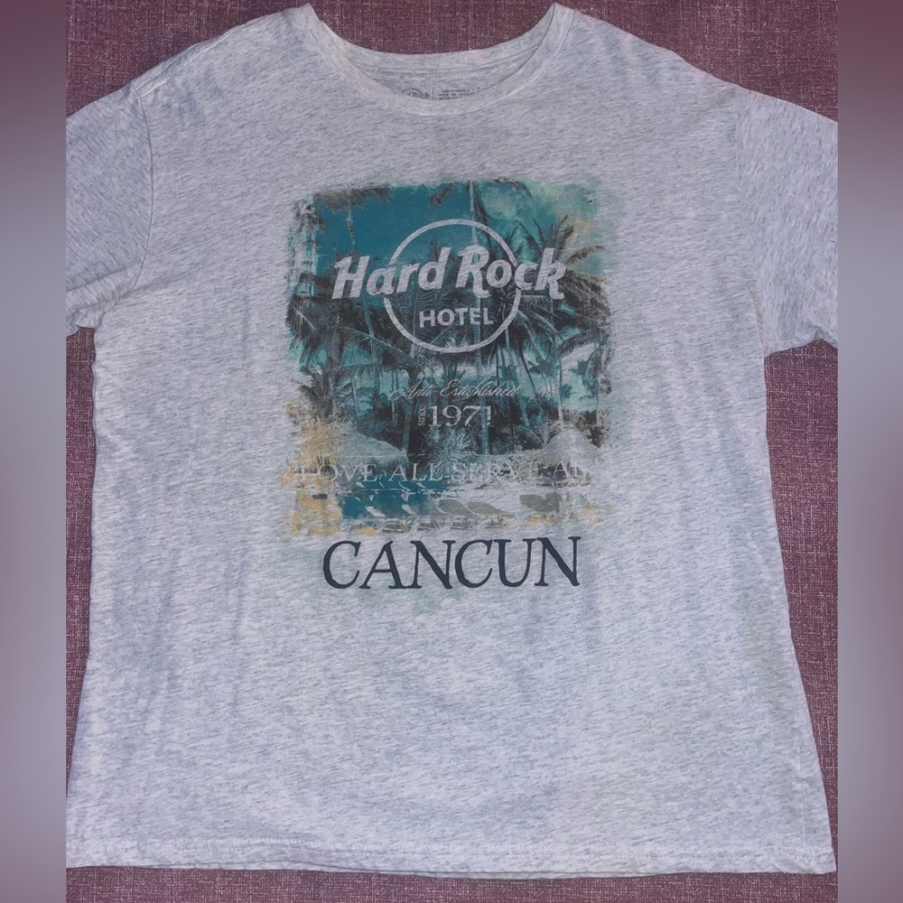 Hard Rock - Cancun Graphic Tee